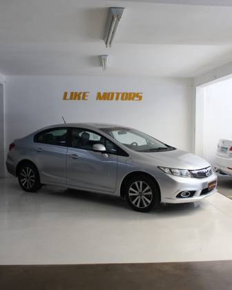 HONDA CIVIC 1.8 LXS 16V FLEX 4P MANUAL HONDA CIVIC 1.8 LXS 16V FLEX 4P MANUAL